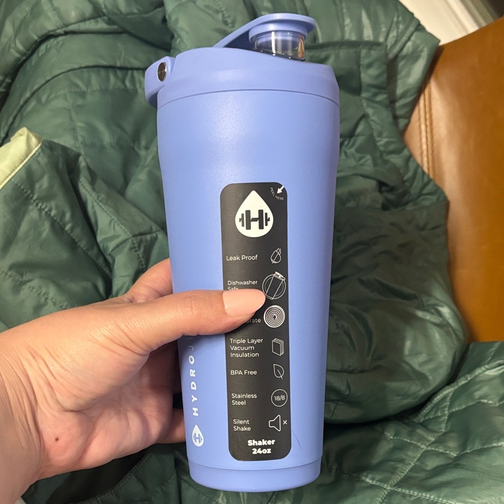 Hydrojug 24oz shaker bottle NEW